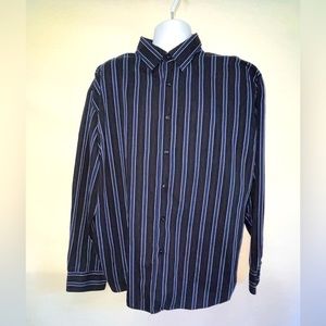 Van Heusen Men’s Button Down Size XXL - 18/18 1/2‎ Two Tone Blue